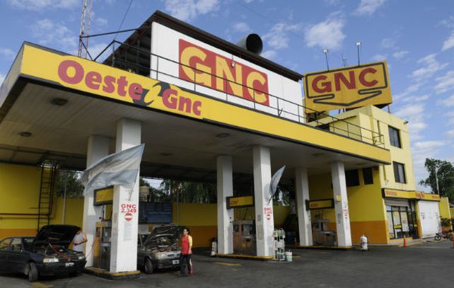 La estación de GNC asaltada anoche en la zona oeste. (Foto: S. Toriggino).
