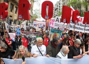 Marcha de la Bronca: la izquierda marchó contra el gobierno de Milei y dejó un claro mensaje a la cúpula gremial
