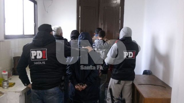 Alto Verde: arrestan a cinco violentos delincuentes y secuestran siete armas de fuego