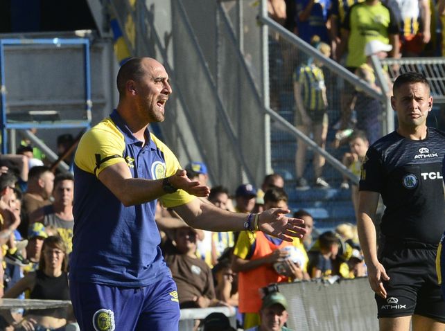 Matías Lequi le buscó la vuelta al equipo de muchas maneras, pero no encontró respuestas