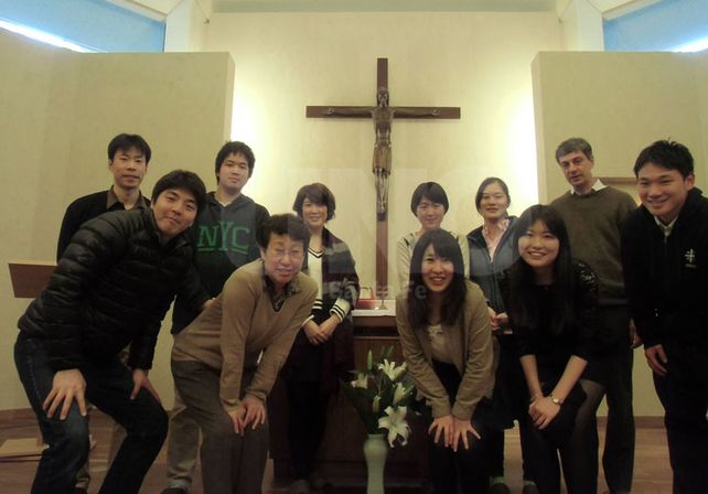 Católicos asiáticos. En Tokio