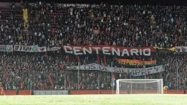 Fernando Peverengo ratificó que desde su área no permitirán la convivencia de dos barras en la cancha de Colón. Fernando Peverengo ratificó que desde su área no permitirán la convivencia de dos barras en la cancha de Colón.