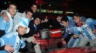 Santa Fe también salió a festejar el triunfo de la Selección Argentina en el debut mundialista