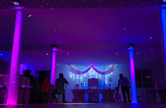 Procesaron al contador que regresó de EE. UU. y contagió a 20 personas en una fiesta de 15 Procesaron al contador que regresó de EE. UU. y contagió a 20 personas en una fiesta de 15