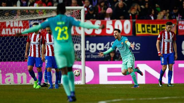 Messi marcó sobre la hora y Barcelona venció al Atlético Madrid