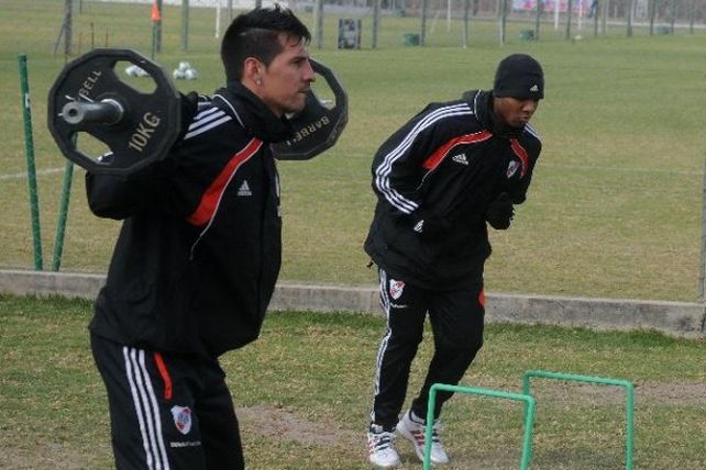Los dirigentes de River intentarán que Fabbro juegue ante Godoy Cruz