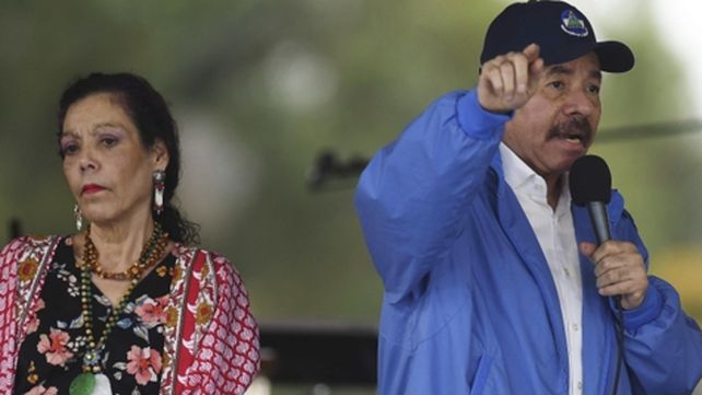 El presidente Daniel Ortega y su esposa Rosario Murillo van por un nuevo mandato en un contexto de represión y arresto de los opositores.
