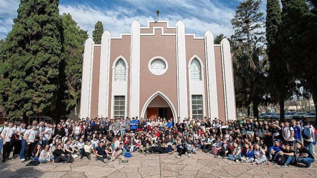 La Universidad Adventista del Plata (UAP) abrió sus puertas y recibió a los alumnos de nivel medio de la región para mostrar su plan de estudios