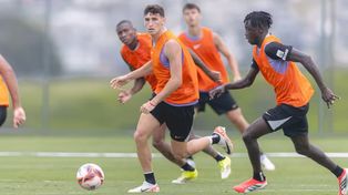 Tomás Pérez, en una práctica de Atlético Mineiro. El ex-Newells podría debutar este domingo.