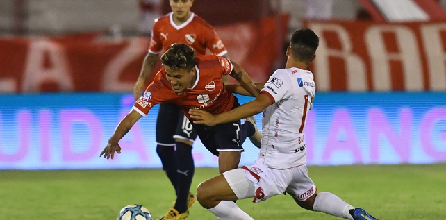 Independiente y Huracán buscarán arrancar con una victoria