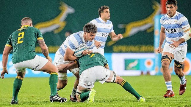 El rafaelino Pedro Rubiolo ingresó por el lesionado Lucas Paulos y cumplió una buena labor.