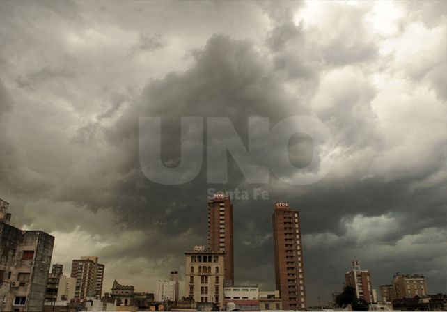 Se renovó el alerta por tormentas fuertes
