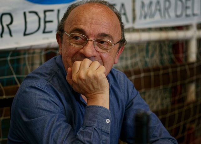 Ex boina blanca. Dejé de actuar políticamente en la UCR para seguir siendo radical.
