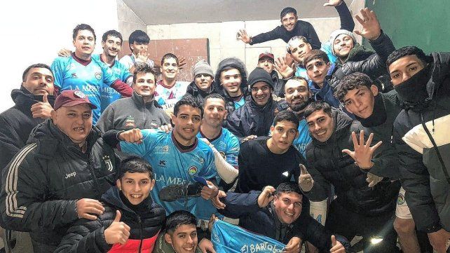 El Cadi de Rincón goleó a Don Salvador en Santo Tomé por 5 a 0.