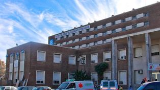 La exitosa transfusión intrauterina entre gemelos se hizo en el hospital Posadas.