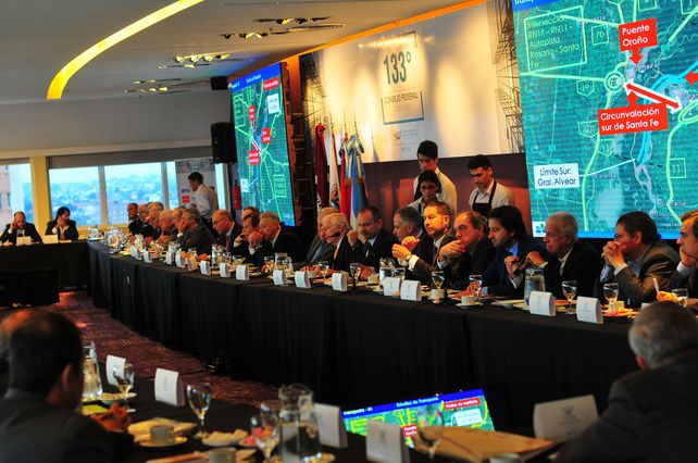 Reunión clave. Durante el encuentro celebrado en Paraná