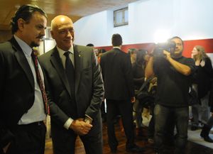 Que la diputada Bielsa hable con su hermano Rafael, del Sedronar, por si tiene un plan