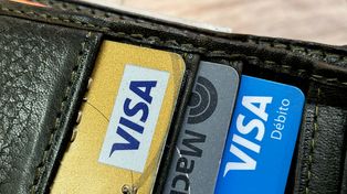 Algunos bancos cambiaron los plazos del resumen de la tarjeta de crédito en abril.