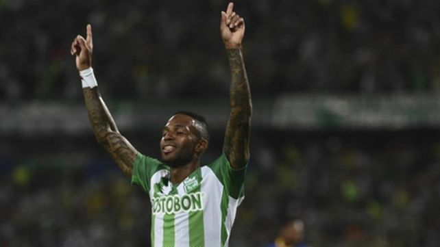 Reinaldo Lenis. El atacante cafetero define por estas horas su arribo al club del Parque.