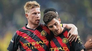 Julián Álvarez dejó una buena impresión en el debut que tuvo en Manchester City.