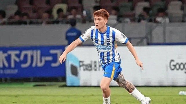 Valentín Barco deja Brighton y se marcha al Sevilla de España.