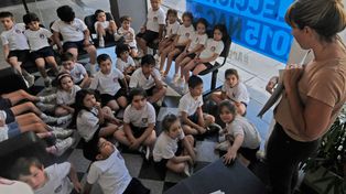 Alumnos del Jardín San Pablo visitaron la redacción del UNO