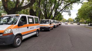 Antes de la pandemia funcionaban unos 320 transportes escolares en la ciudad, mientras que actualmente quedan alrededor de 180