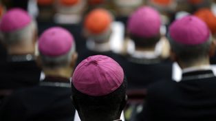 La reunión cumbre de obispos afirmó que la Iglesia no excluye a nadie