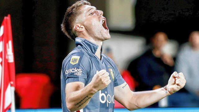 Estudiantes ganó de local.