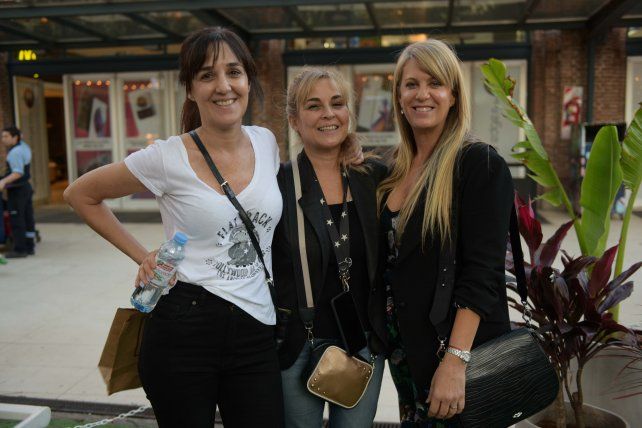 Inés, y Mariana Gonzalez Pozzi y Cruz Garcia Gonzalez.