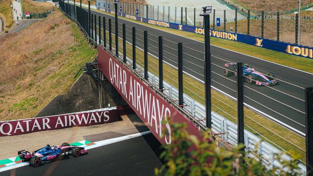 Gran imagen en el 8 del circuito de Suzuka