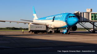 Partió un nuevo vuelo de Aerolíneas Argentinas a Moscú en busca de más vacunas Sputnik V