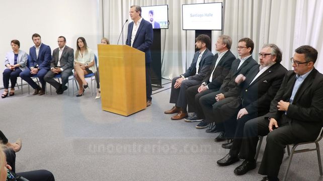 Bahl presentó a su Gabinete y dijo que situación del municipio es complicada y preocupante