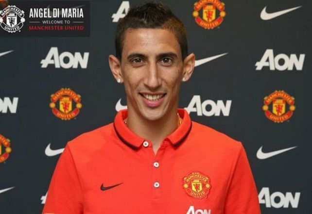 Di María fue presentado en el Manchester United