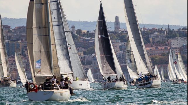 Las mejores fotos de la Barcolana, la regata más concurrida del mundo