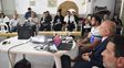 Vecinos y autoridades. Acordaron fortalecer el uso del 911 y mantener reuniones para abordar la inseguridad. Foto: José Busiemi - UNO Santa Fe. Vecinos y autoridades. Acordaron fortalecer el uso del 911 y mantener reuniones para abordar la inseguridad. Foto: José Busiemi - UNO Santa Fe.