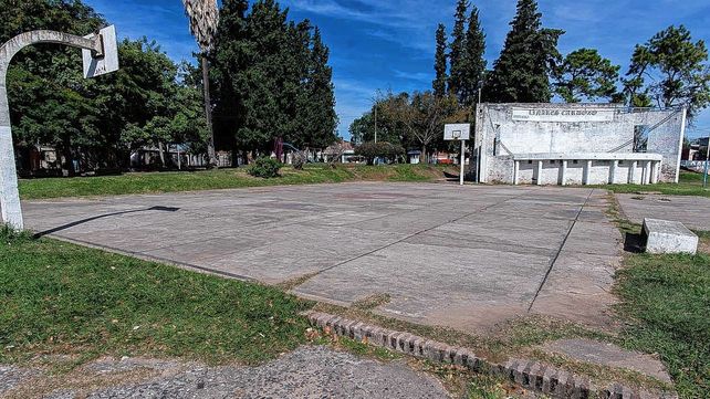 Paraná: tres ofertas para remodelar la plaza Eva Perón