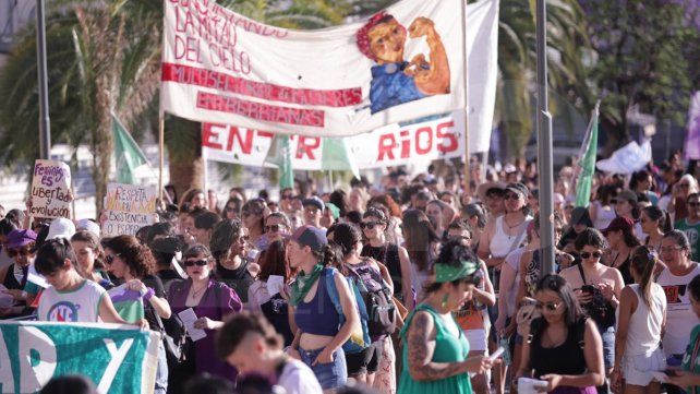 {altText(#25N Documento de 12 puntos resume postura del colectivo de mujeres y disidencias, ante el avance de la derecha, el ajuste y retroceso en derechos conquistados,25N: organizaciones de mujeres y disidencias dicen 