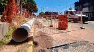 Paraná: una nueva cañería mejorará el abastecimiento en barrios del oeste.