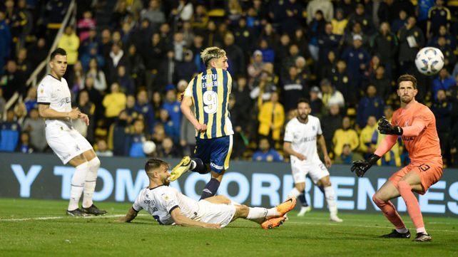 Un triunfo ante Independiente le hubiese permitido a Central dar un salto importante, pero tuvo que conformarse con el empate.