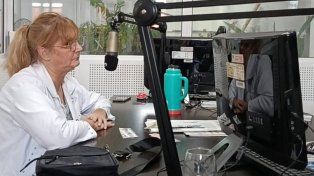 La manicura habló con radio La Red sobre el trabajo que realiza día a día para embellecer y mantener las uñas de las personas