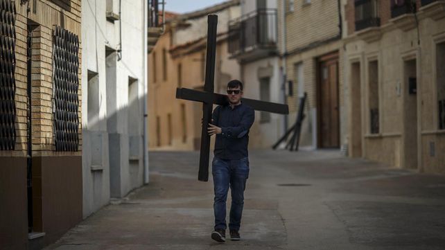 Imágenes de la procesión de Semana Santa alrededor del mundo
