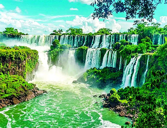 Las Cataratas son una de las atracciones m&aacute;s buscadas por los viajeros para conocer