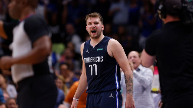 Dallas venció a Phoenix y estiró la serie del Oeste de la NBA a un 7° juego