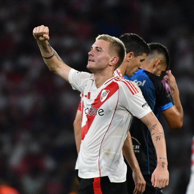 El juvenil Franco Mastantuono anotó el segundo gol de River.
