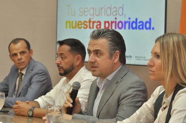 Nuevo sistema en Santa Fe: qué se puede denunciar desde ahora en el 911 Nuevo sistema en Santa Fe: qué se puede denunciar desde ahora en el 911