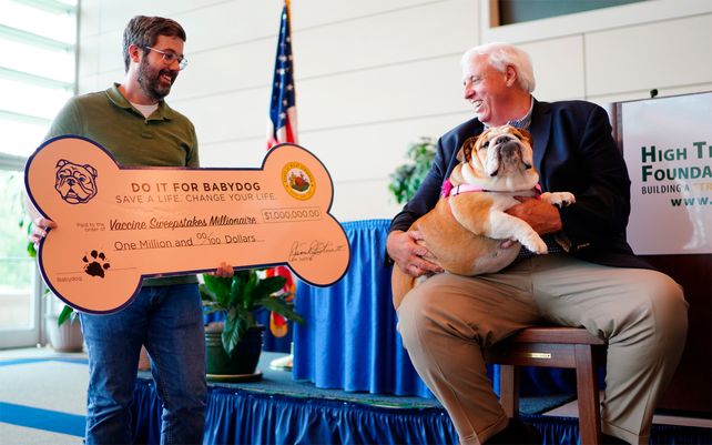 El último ganador de un millón de dólares en el sorteo de vacunación de West Virginia