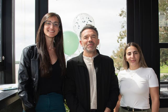 Mariana Barograf, Iván Topolesky y Melisa Patiño