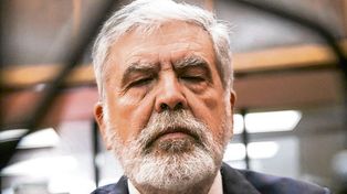 Julio De Vido se entregó esta mañana en los tribunales de Comodoro Py.