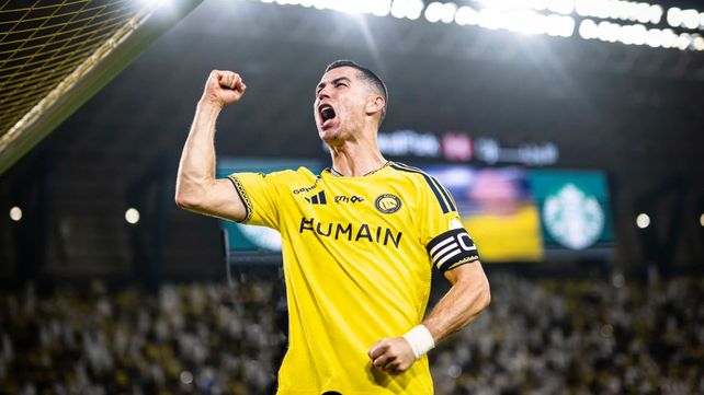 Cristiano Ronaldo se despachó con un implacable triplete para sellar el triunfo 5-3 de Al-Nassr sobre Al-Kholood.